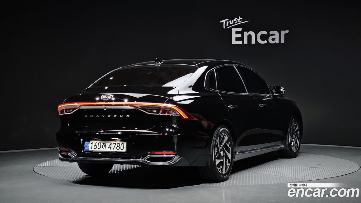 Hyundai Grandeur 2021