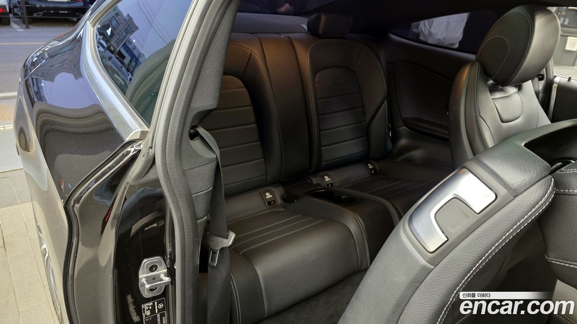 Mercedes-Benz C-Class 2019