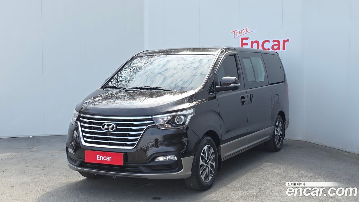 Hyundai Starex 2019