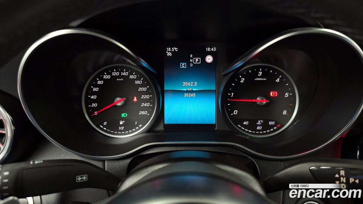 Mercedes-Benz C-Class 2019