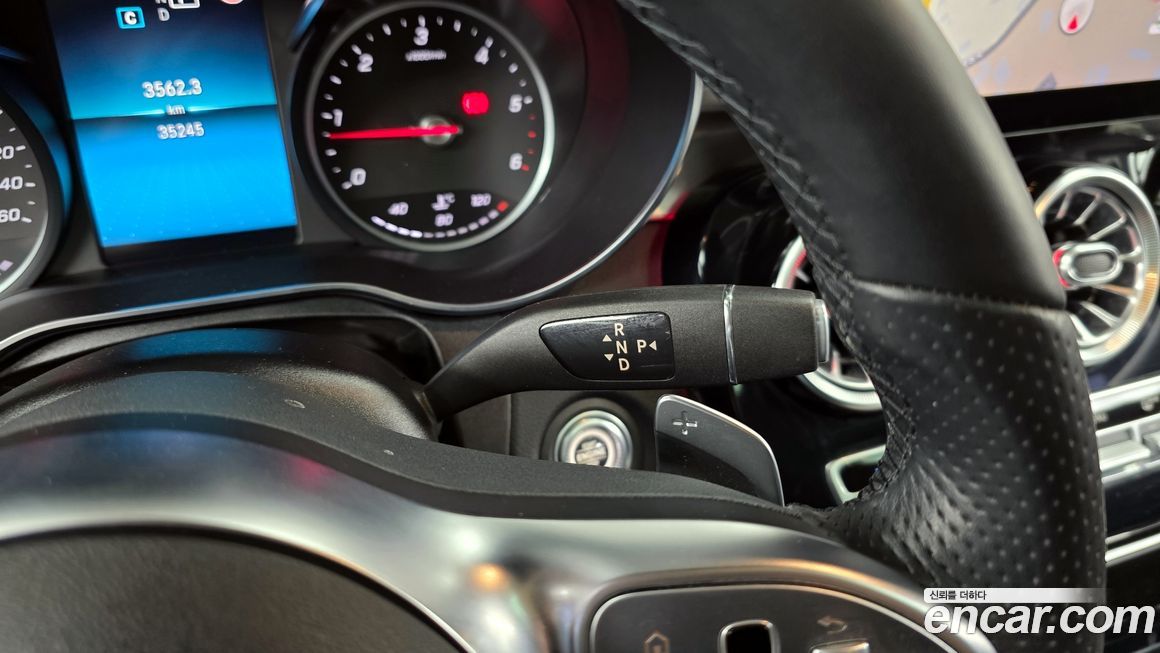 Mercedes-Benz C-Class 2019