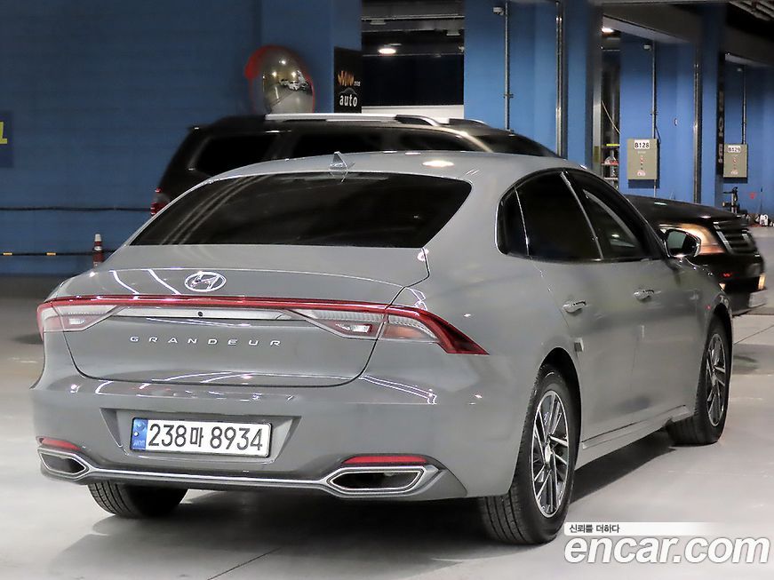 Hyundai Grandeur 2021