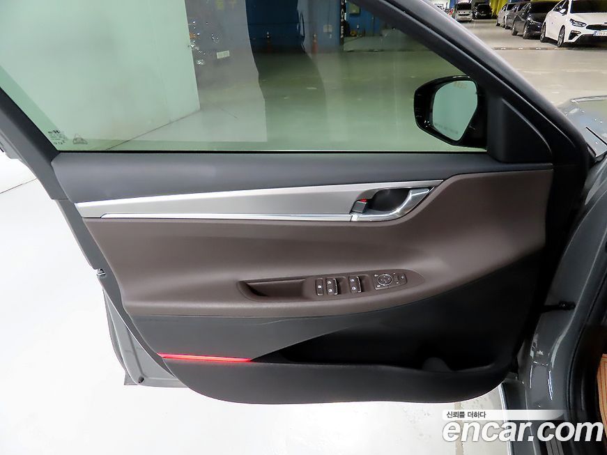 Hyundai Grandeur 2021