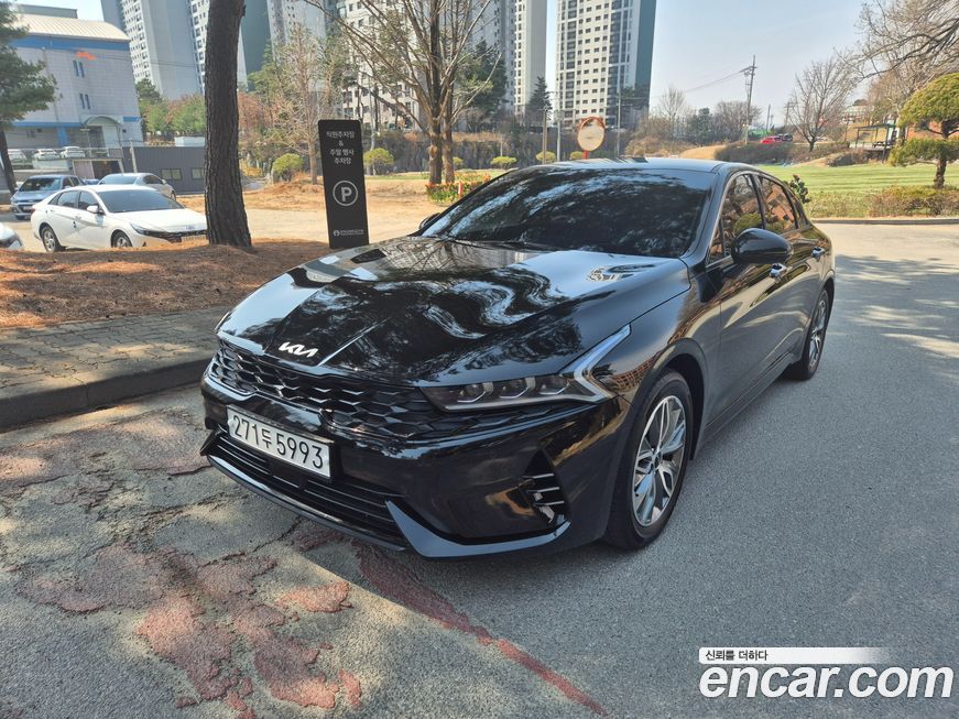 Kia K5 2023