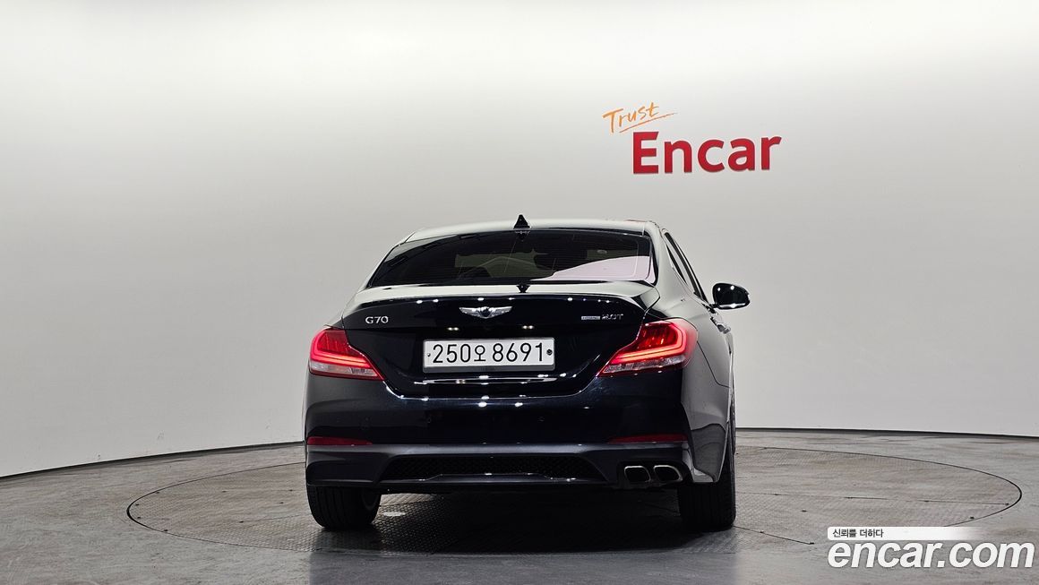 Genesis G70 2020