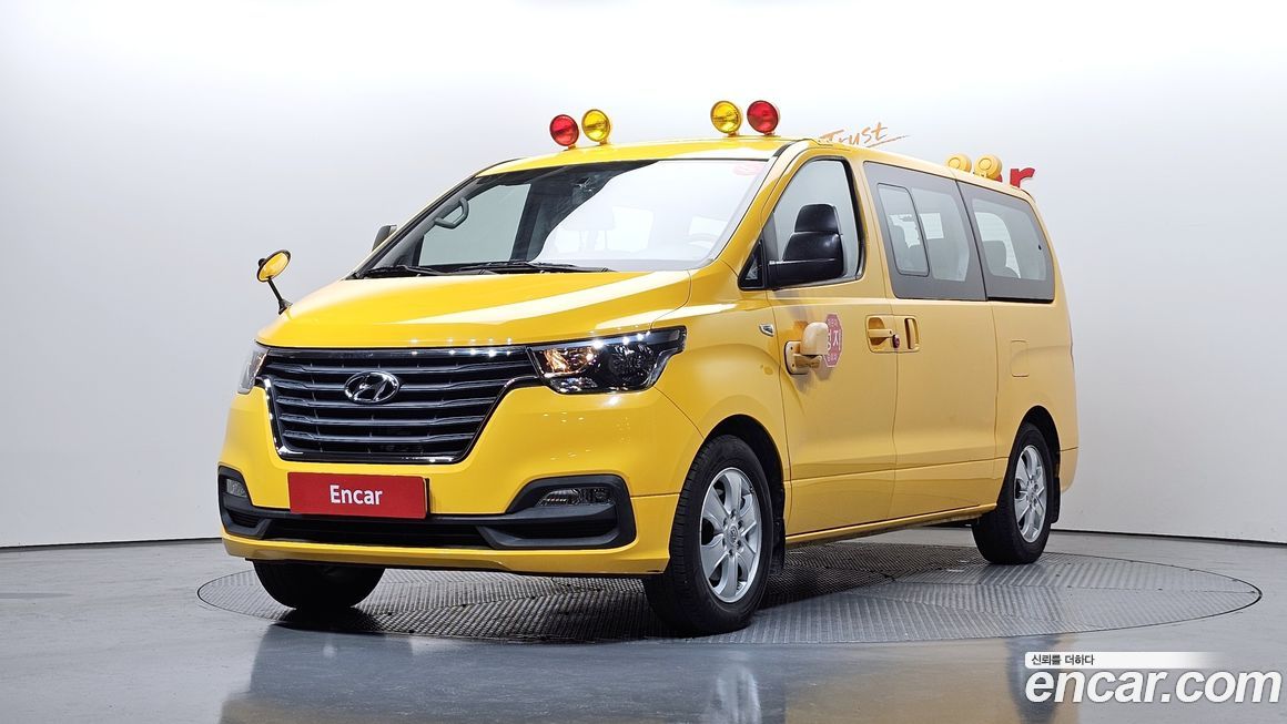 Hyundai Starex 2021