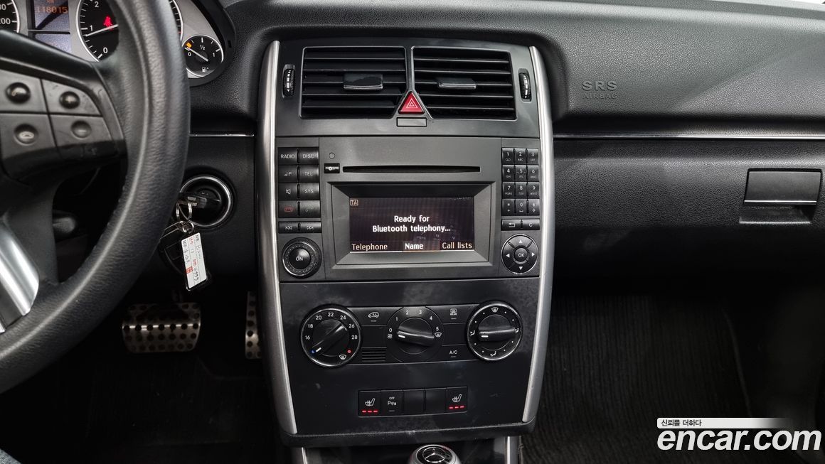 Mercedes-Benz B-Class 2011