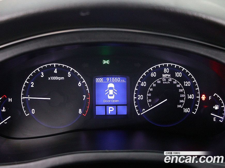 Hyundai Genesis 2013