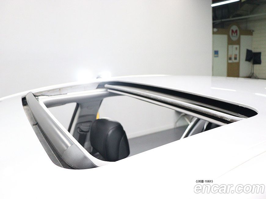 Hyundai Genesis 2013