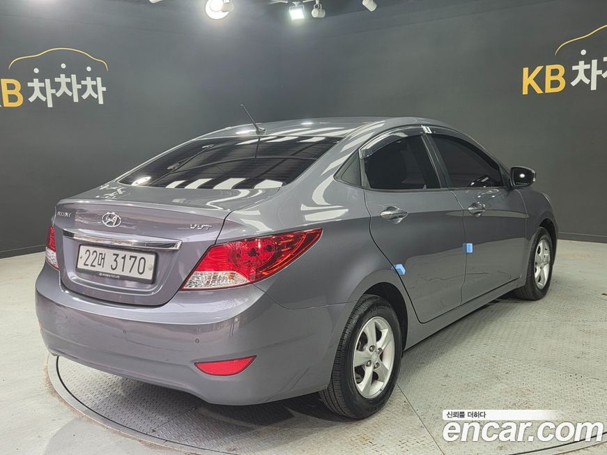 Hyundai Accent 2014