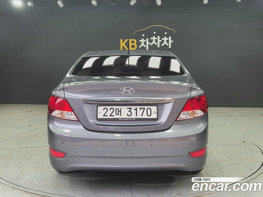 Hyundai Accent 2014