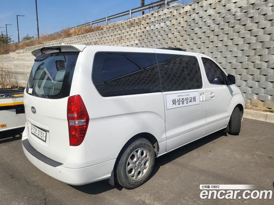 Hyundai Starex 2015