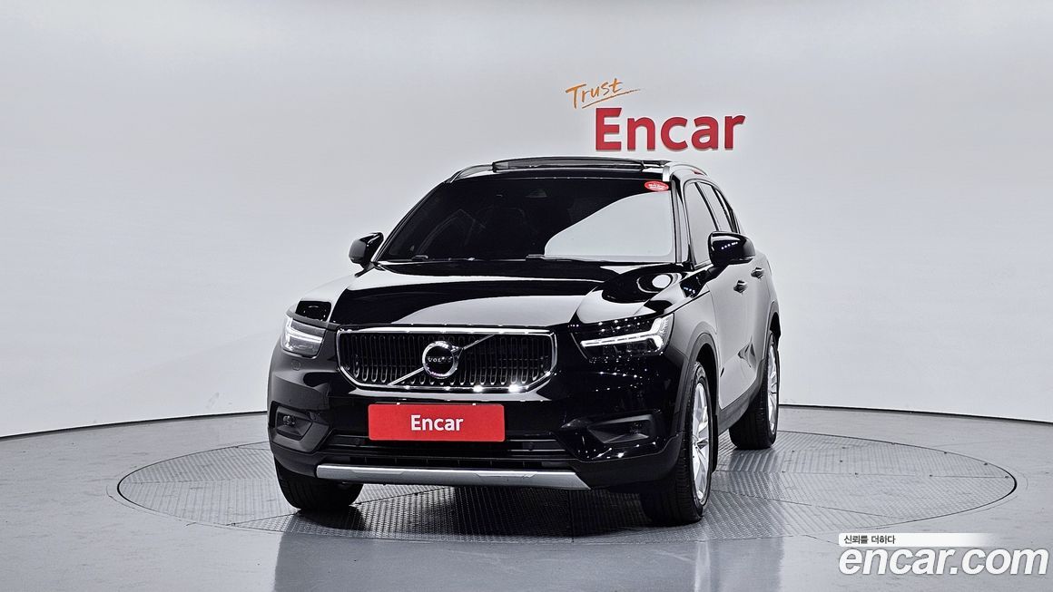 Volvo XC40 2021