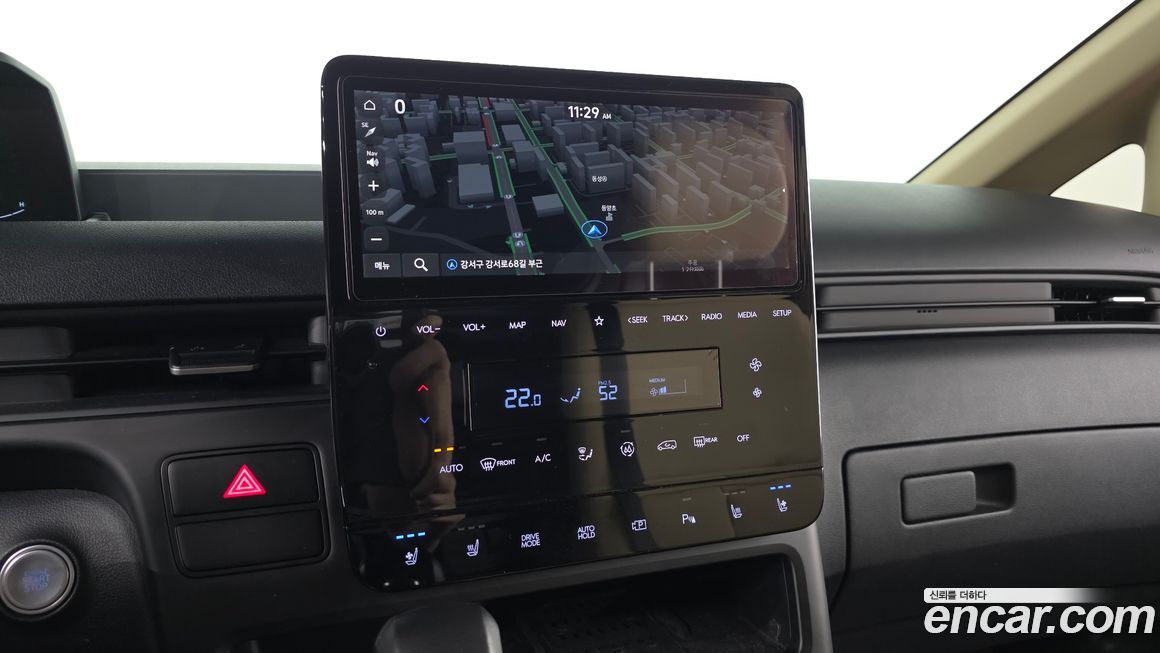 Hyundai Staria 2022