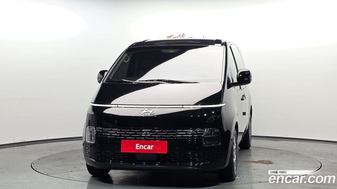 Hyundai Staria 2022