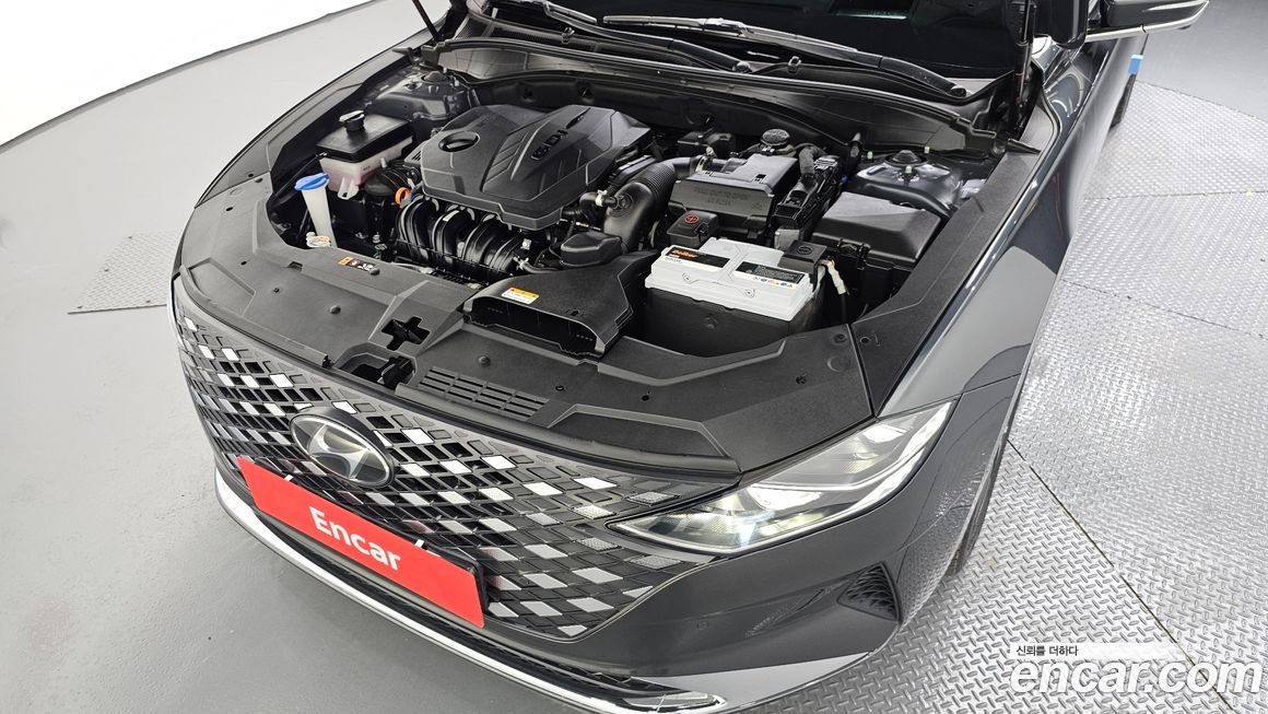 Hyundai Grandeur 2022