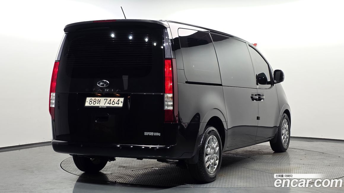 Hyundai Staria 2022