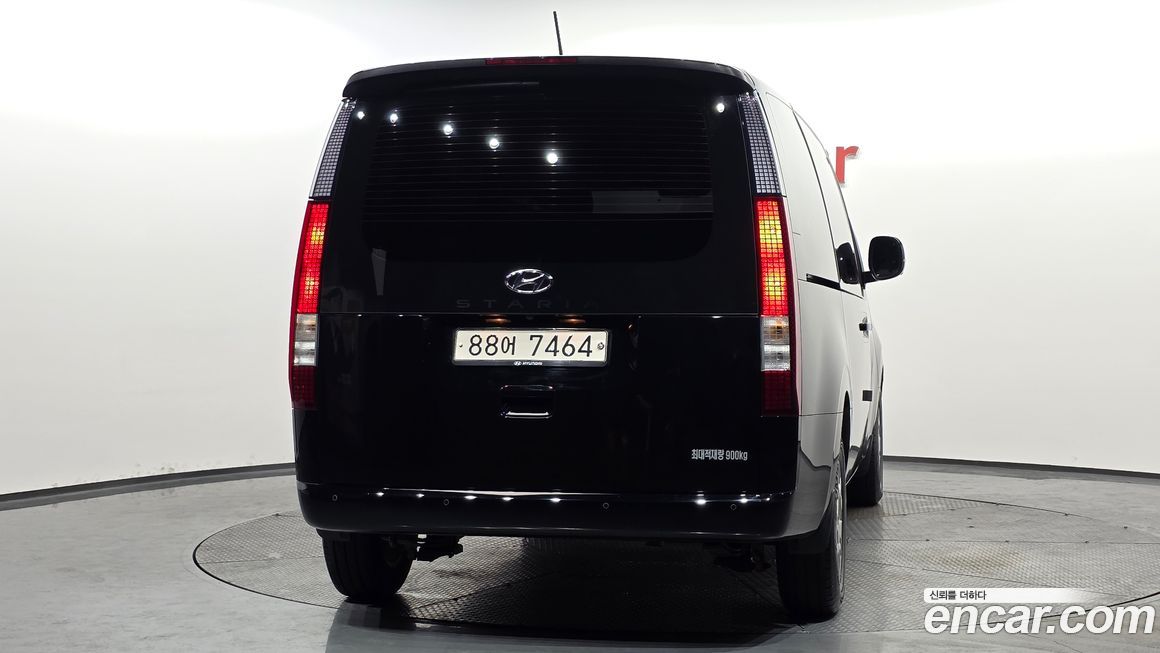 Hyundai Staria 2022