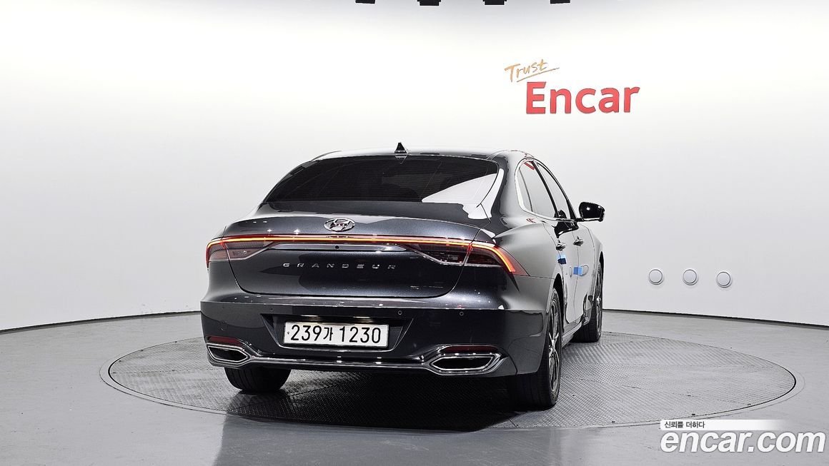 Hyundai Grandeur 2022