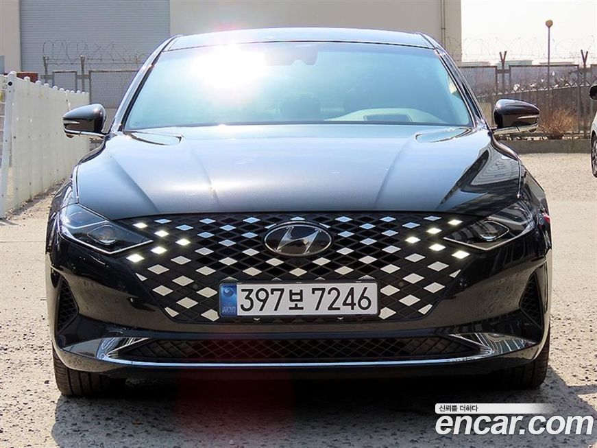 Hyundai Grandeur 2022