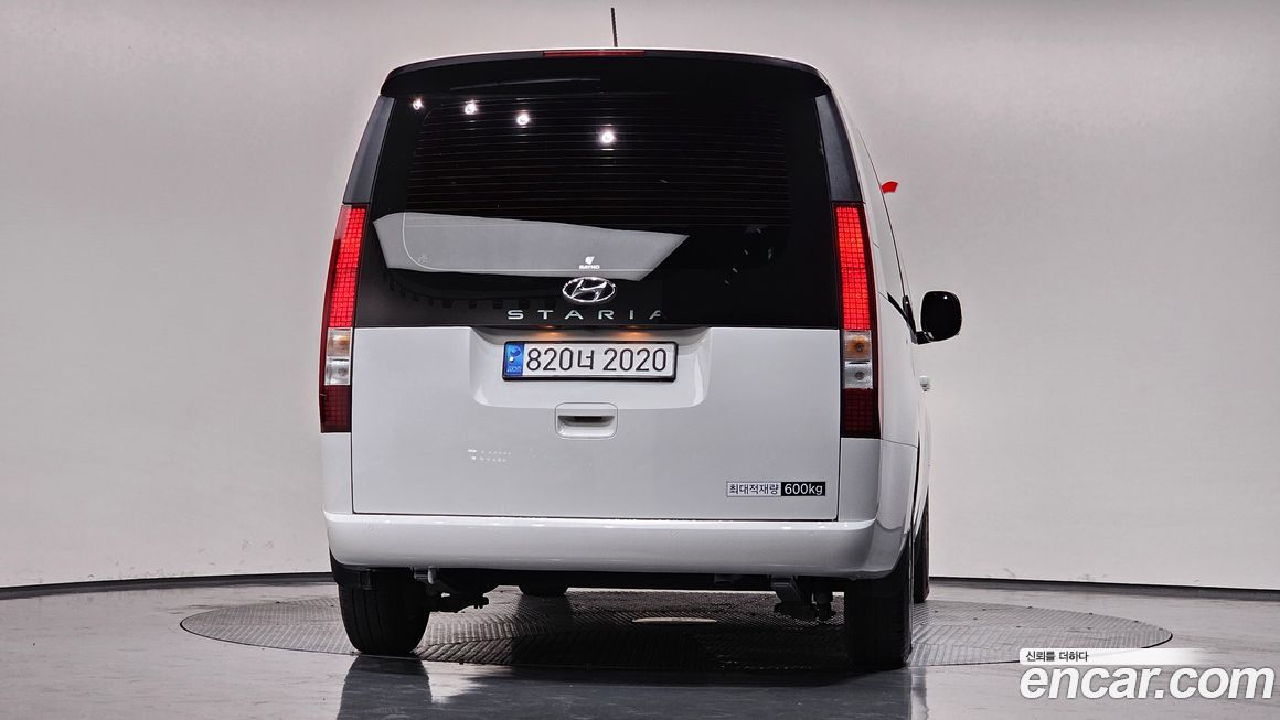 Hyundai Staria 2023