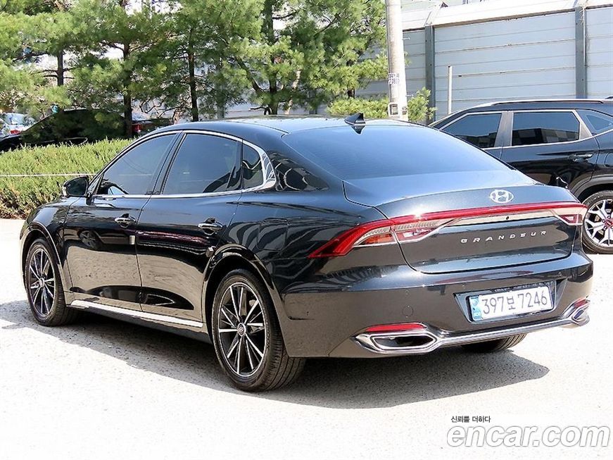 Hyundai Grandeur 2022