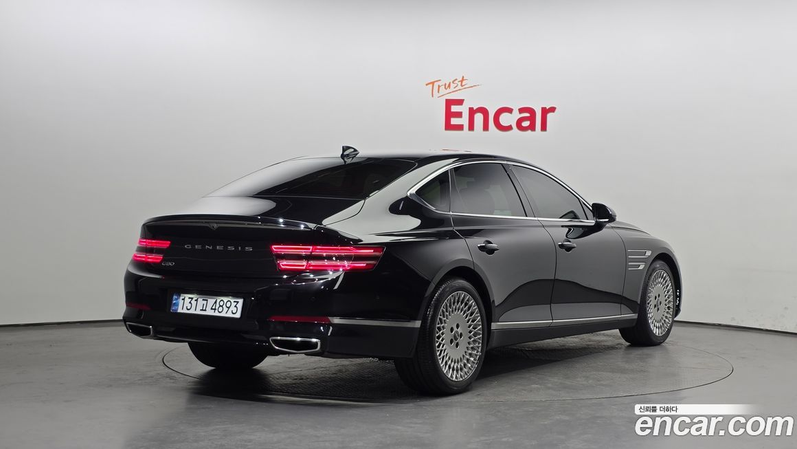 Genesis G80 2023