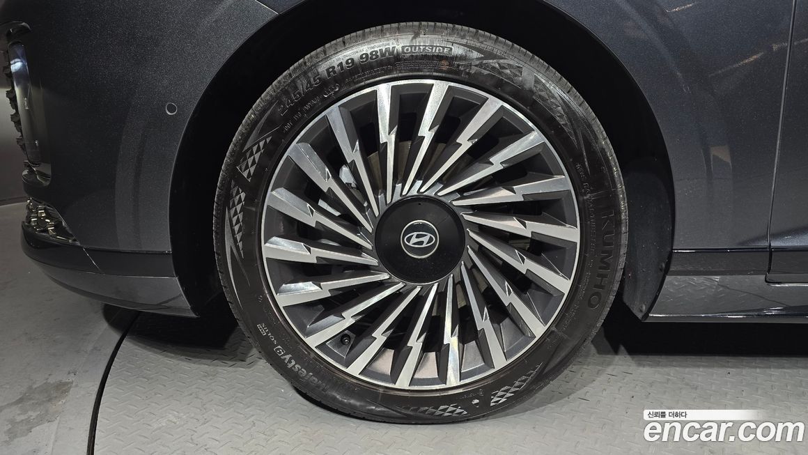 Hyundai Grandeur 2023