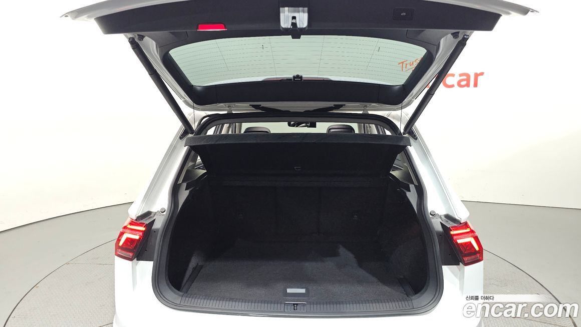 Volkswagen Tiguan 2021