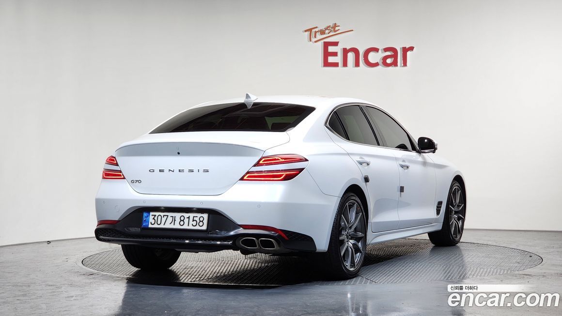 Genesis G70 2022