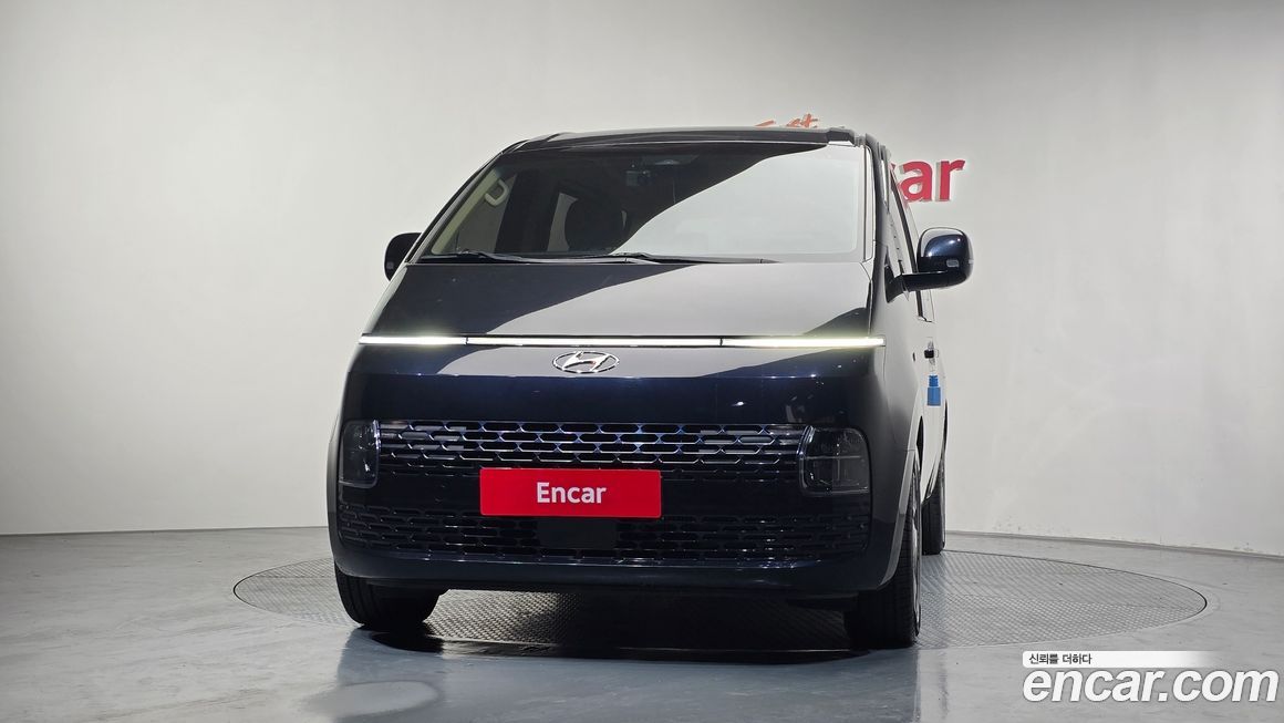 Hyundai Staria 2022