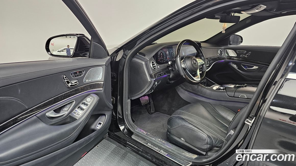 Mercedes-Benz S-Class 2019