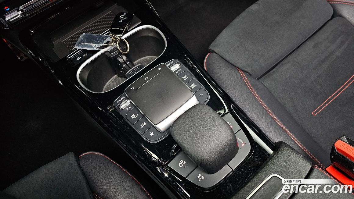 Mercedes-Benz A-Class 2023