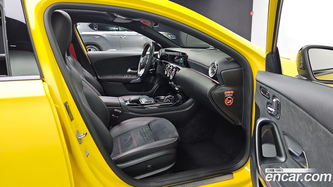 Mercedes-Benz A-Class 2023