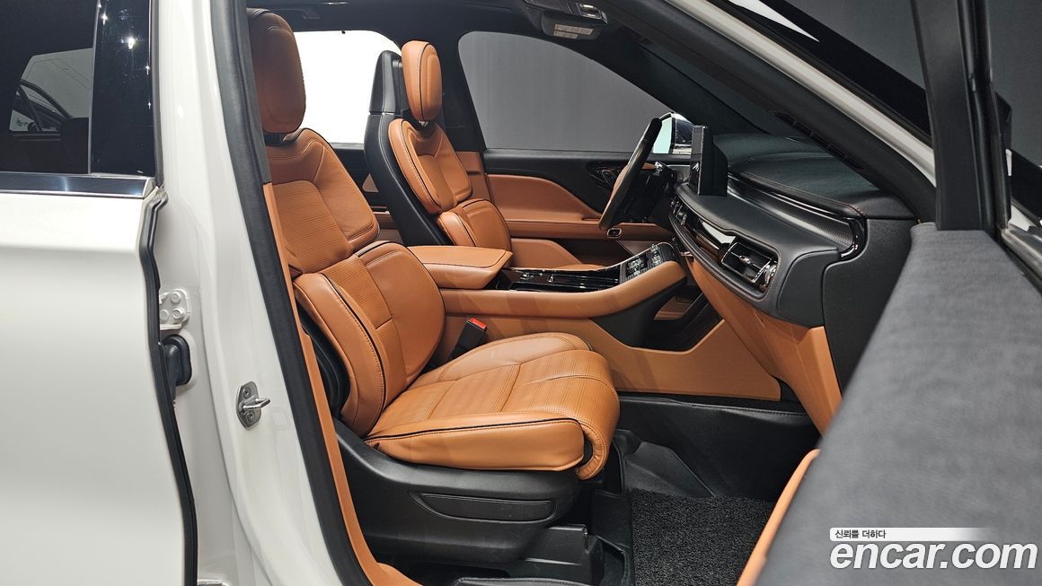 Lincoln Aviator 2021