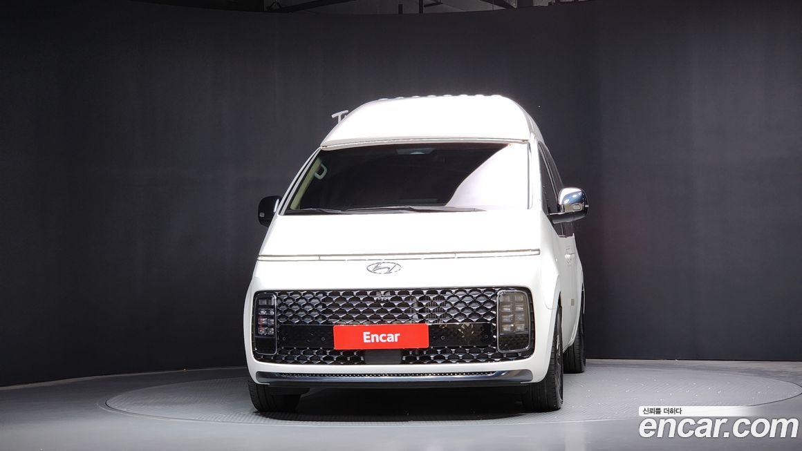 Hyundai Staria 2022