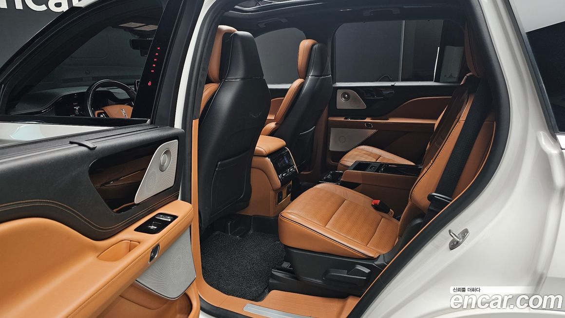 Lincoln Aviator 2021