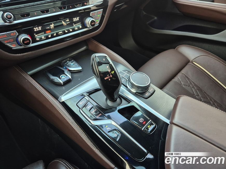 BMW Gran Turismo 2023