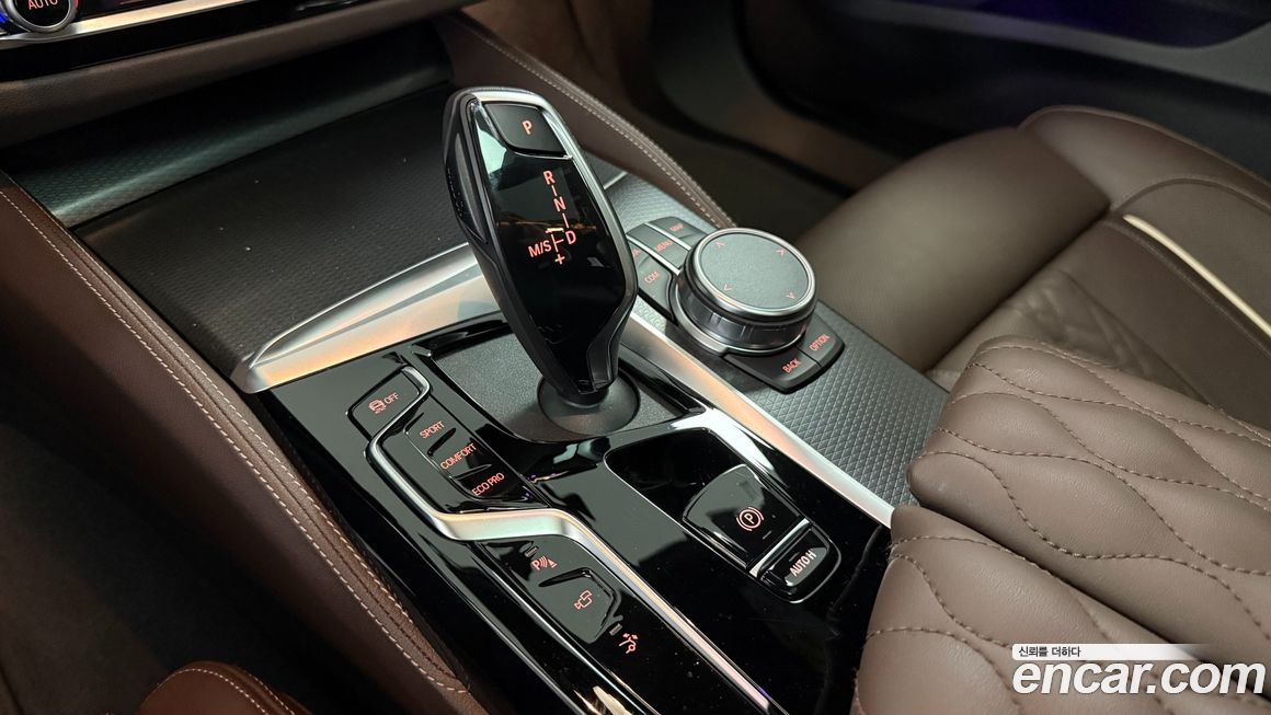 BMW Gran Turismo 2023