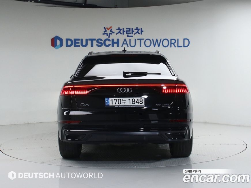 Audi Q8 2022