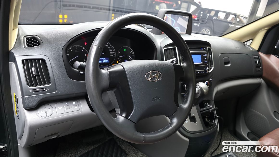 Hyundai Starex 2021