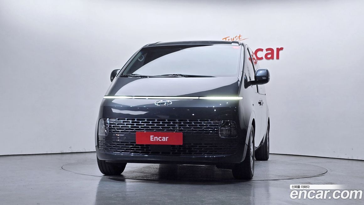 Hyundai Staria 2022