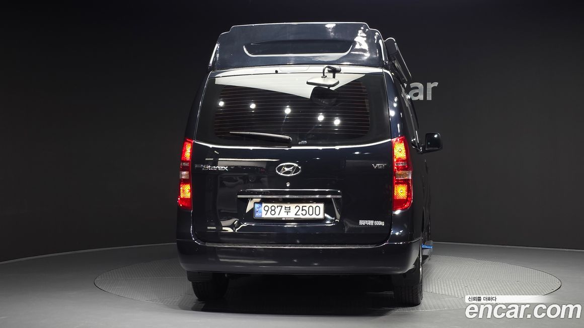Hyundai Starex 2021
