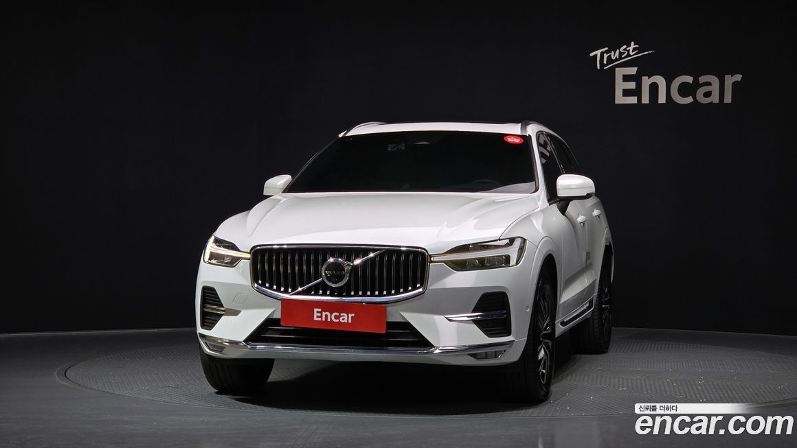 Volvo XC60 2022