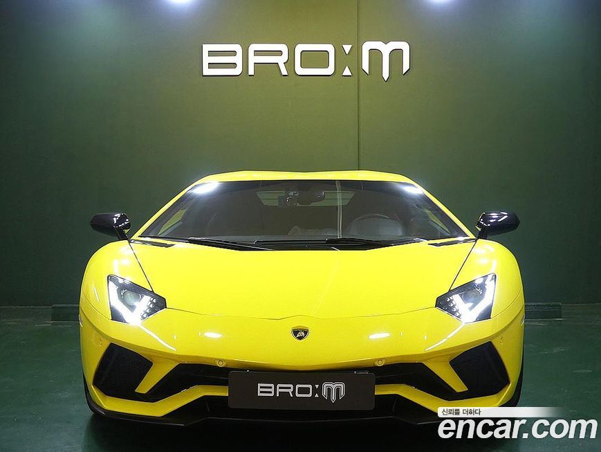 Lamborghini Aventador 2018