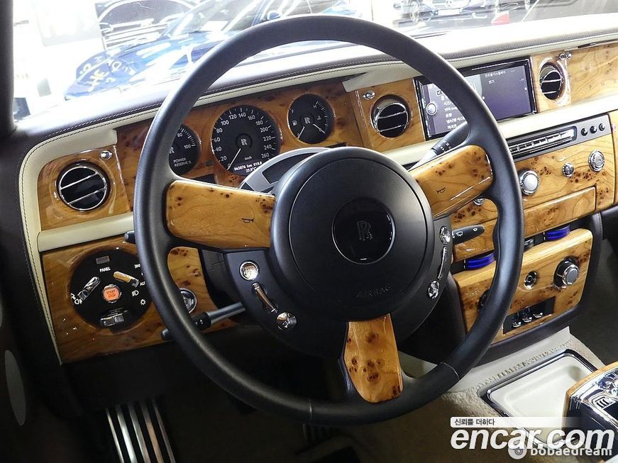 Rolls-Royce Phantom 2013