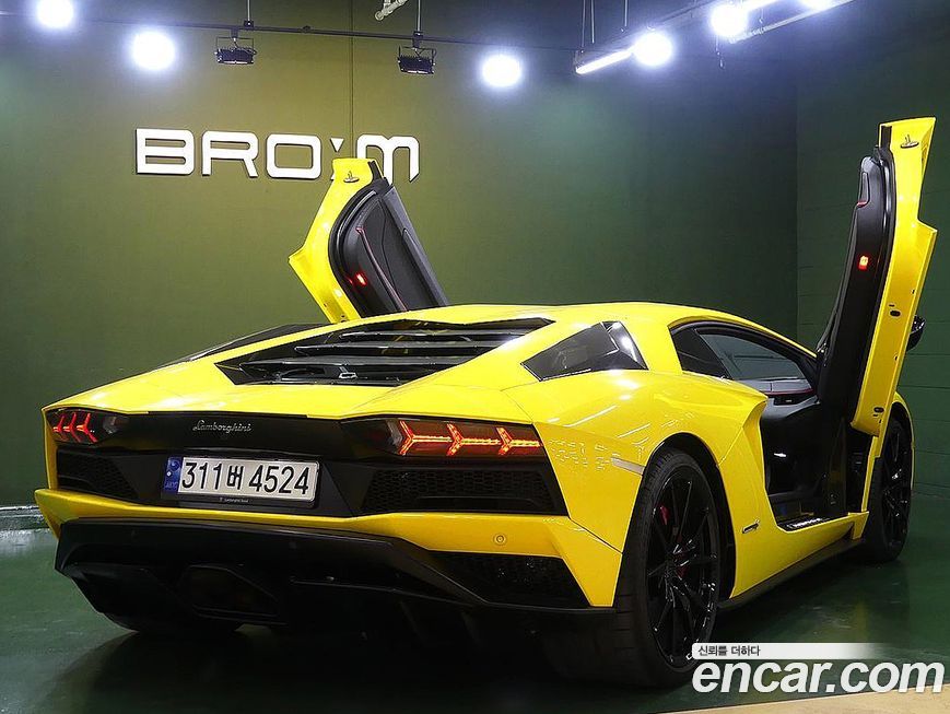 Lamborghini Aventador 2018