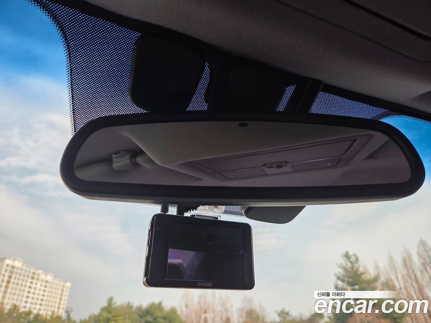 Renault-KoreaSamsung SM7 2009