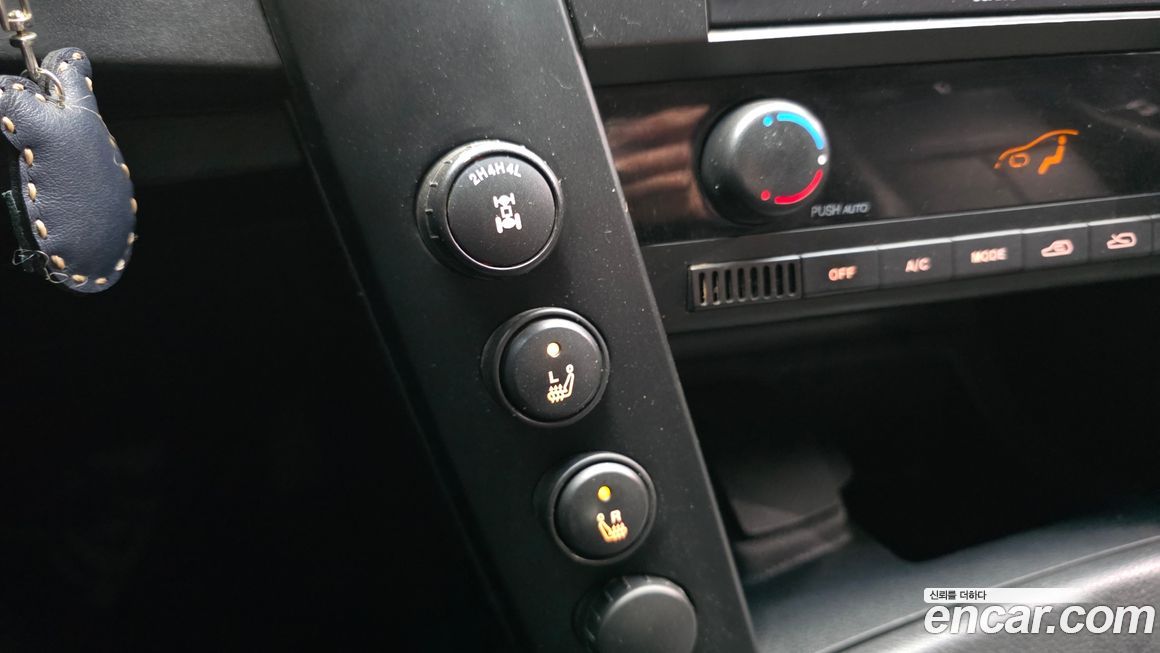 KG_Mobility_Ssangyong KORANDO 2012