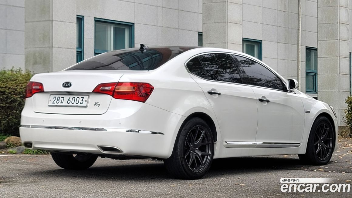 Kia K7 2011